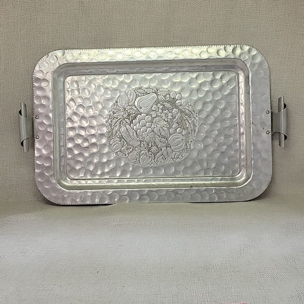Vintage Cromwell‎ Hand Hammered  Wrought Aluminum Fruit Tray